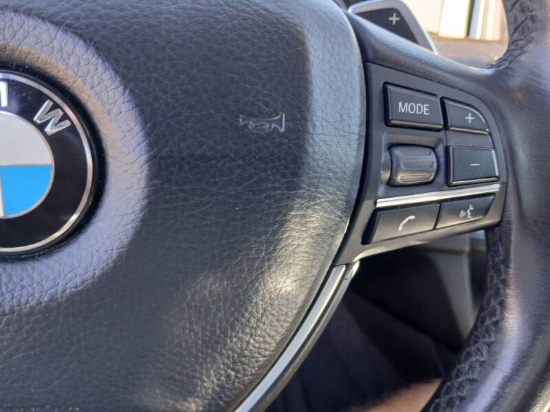 2016 BMW 5 Series 528i