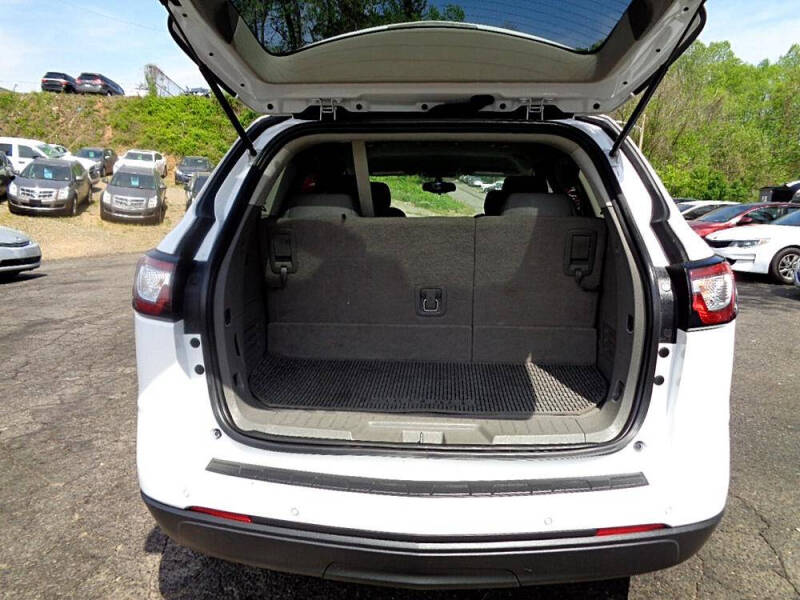 2017 Chevrolet Traverse LT