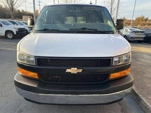 2022 Chevrolet Express 2500