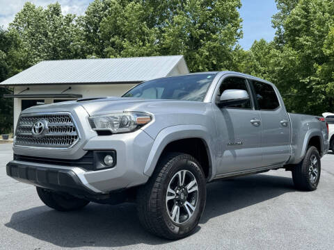 2016 Toyota Tacoma TRD Sport