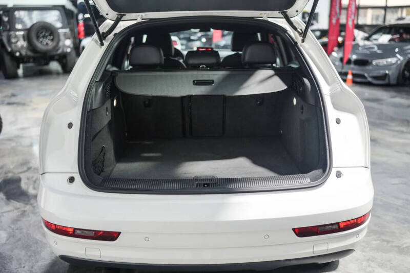 2017 Audi Q3 2.0T Premium