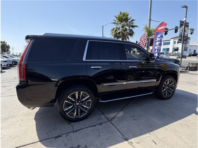 2017 Cadillac Escalade Premium Luxury