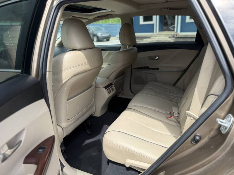 2010 Toyota Venza AWD V6
