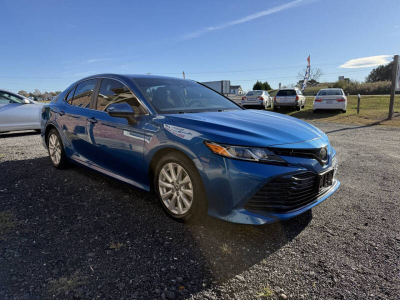 2019 Toyota Camry LE