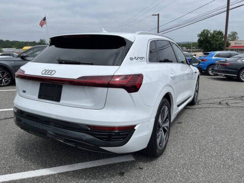 2024 Audi Q8 e-tron quattro Prestige