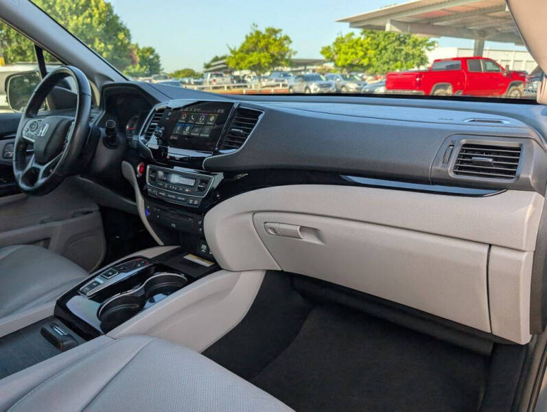 2022 Honda Pilot Elite