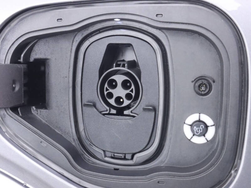 2021 Ford Mustang Mach-E Premium First Edition