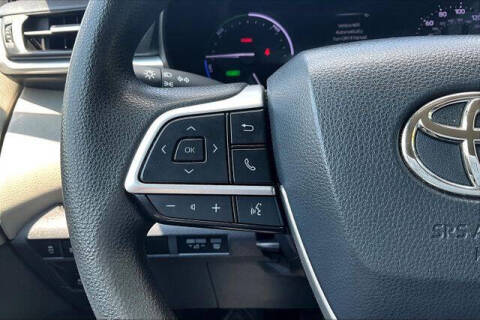 2021 Toyota Sienna LE 8-Passenger