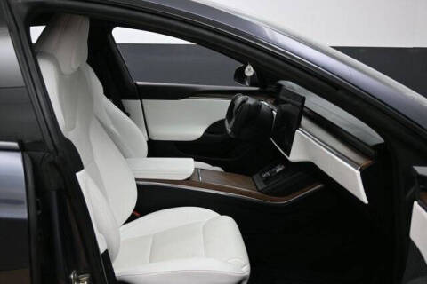 2022 Tesla Model S
