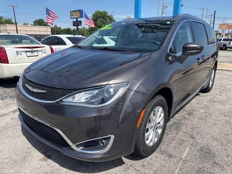 2018 Chrysler Pacifica Touring L