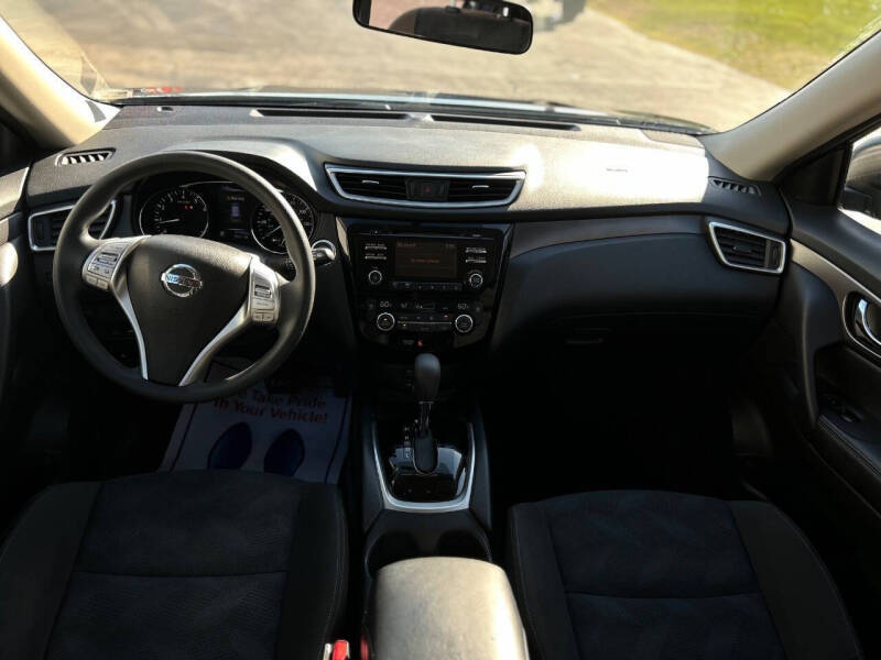 2015 Nissan Rogue SV