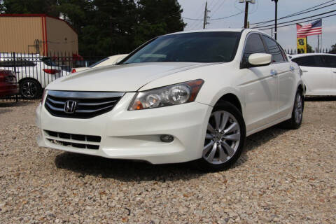 2011 Honda Accord for sale at CROWN AUTO in Spring TX