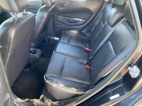 2011 Ford Fiesta SES