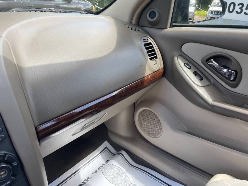 2005 Chevrolet Malibu Maxx LS