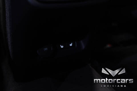 2024 Volvo XC40 B5 Plus Dark Theme