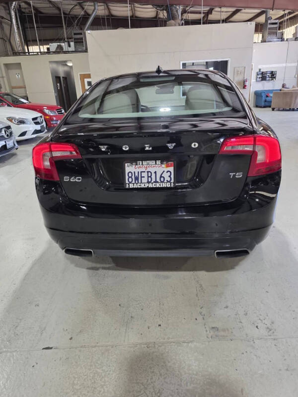 2015 Volvo S60 T5 Drive-E Premier Plus