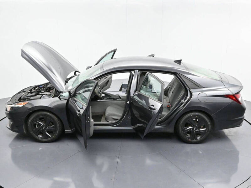 2022 Hyundai Elantra