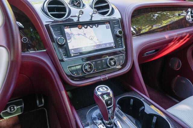 2019 Bentley Bentayga V8