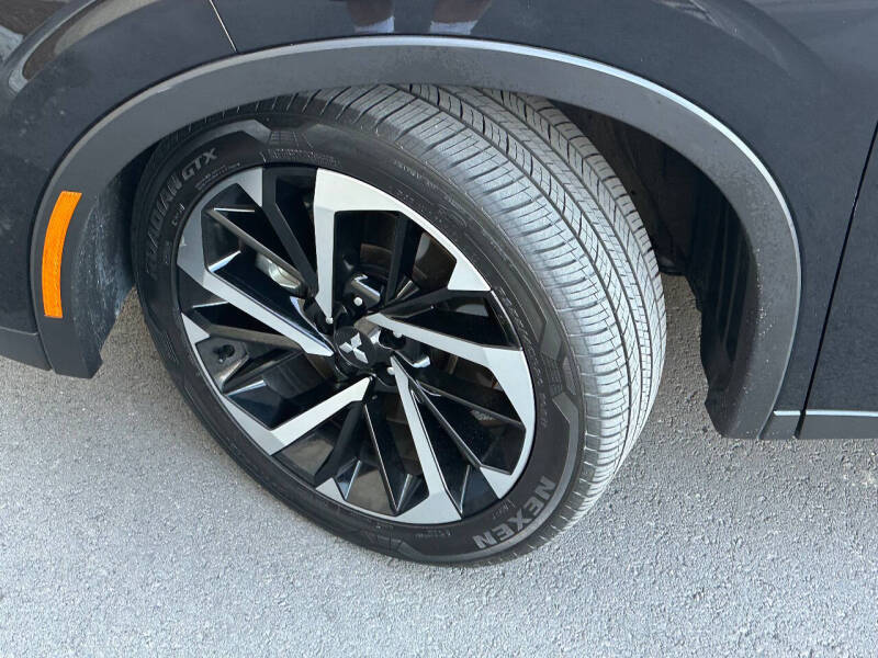 2023 Mitsubishi Outlander PHEV SE