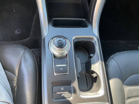 2017 Ford Fusion Hybrid SE