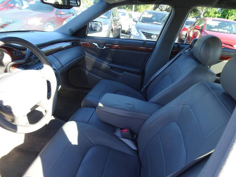 2005 Cadillac DeVille