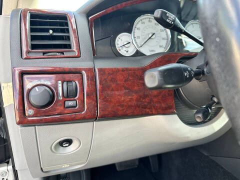 2006 Chrysler 300 C