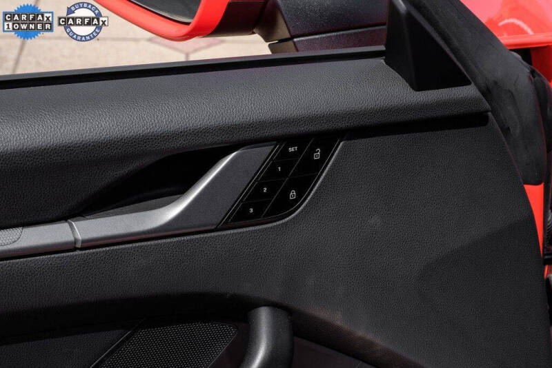 2020 Porsche 911 Carrera 4S