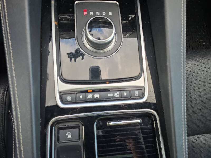 2018 Jaguar F-PACE S