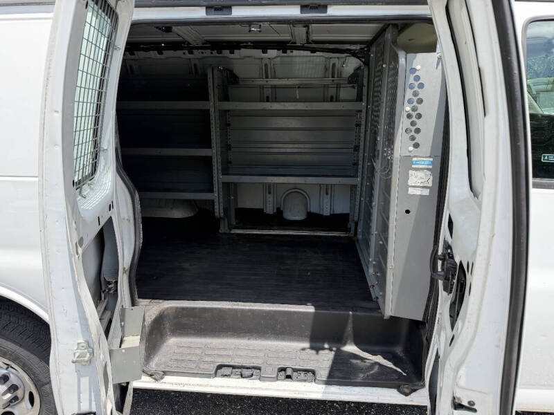 2016 Chevrolet Express 2500