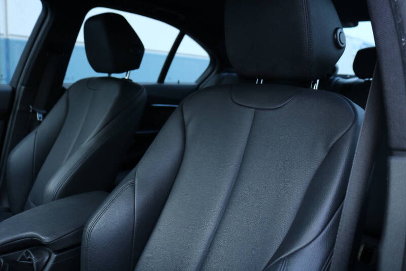 2016 BMW 3 Series 328i