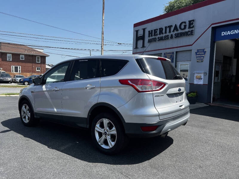 2016 Ford Escape SE