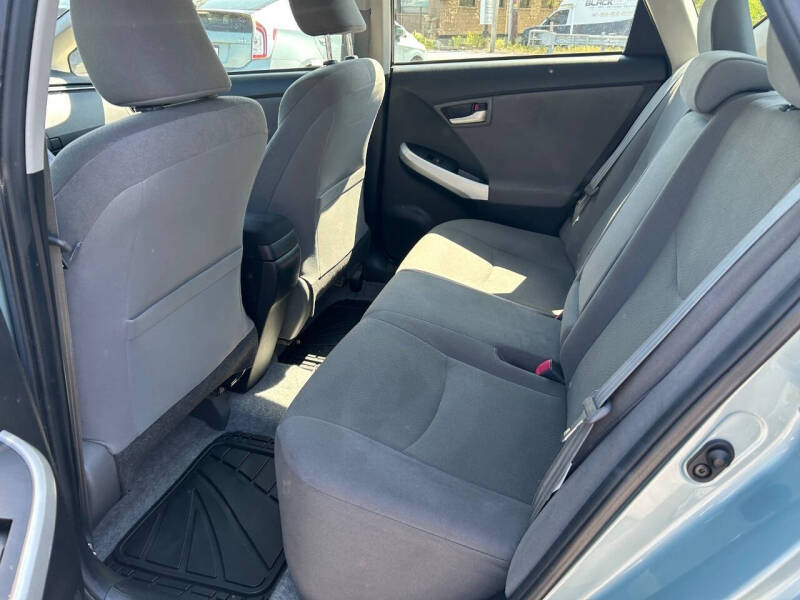 2014 Toyota Prius Two
