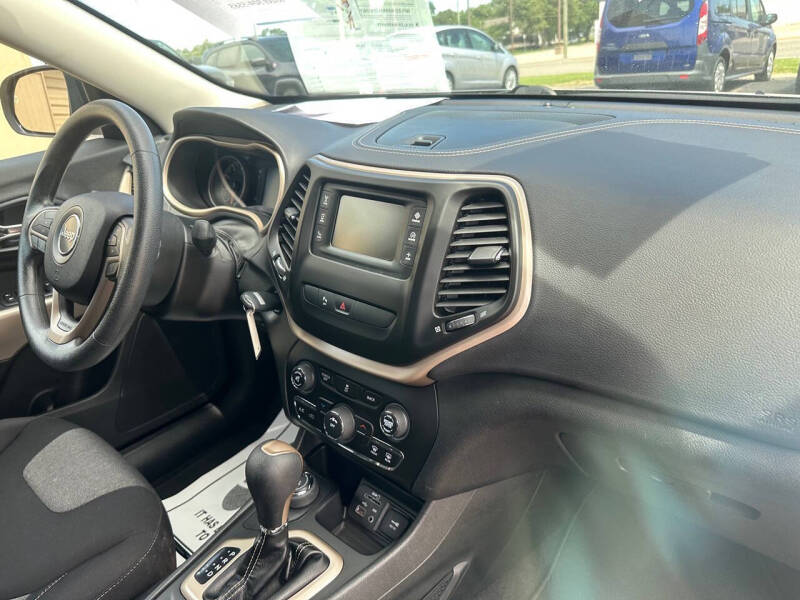 2018 Jeep Cherokee Latitude