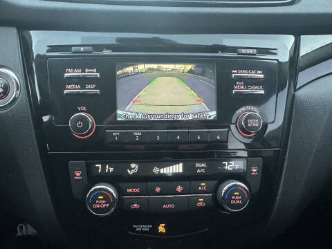 2018 Nissan Rogue Sport SV