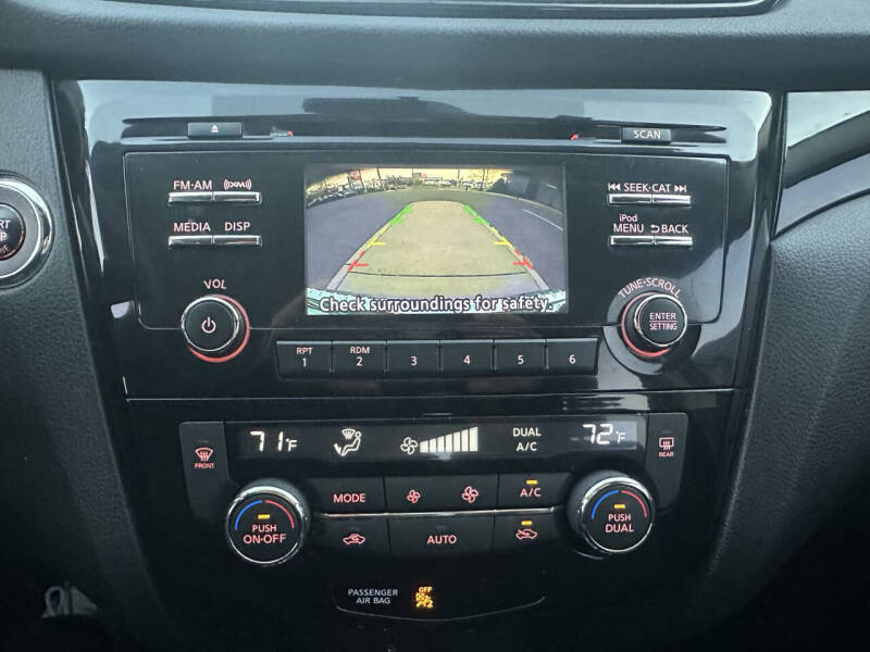 2018 Nissan Rogue Sport SV