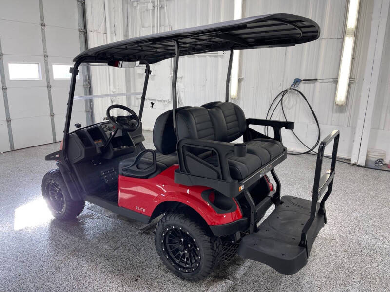 2025 E-Z-GO Express S4 ELiTE Lithium