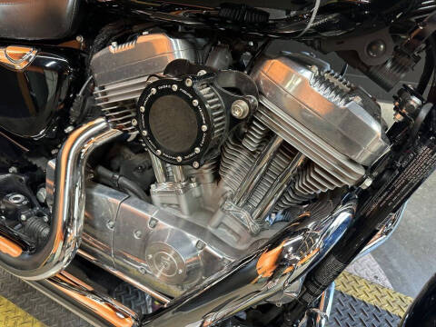 2017 Harley-Davidson XL883L - SuperLow