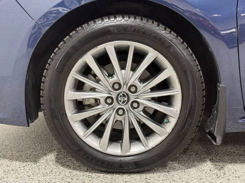 2018 Toyota Avalon Hybrid Limited