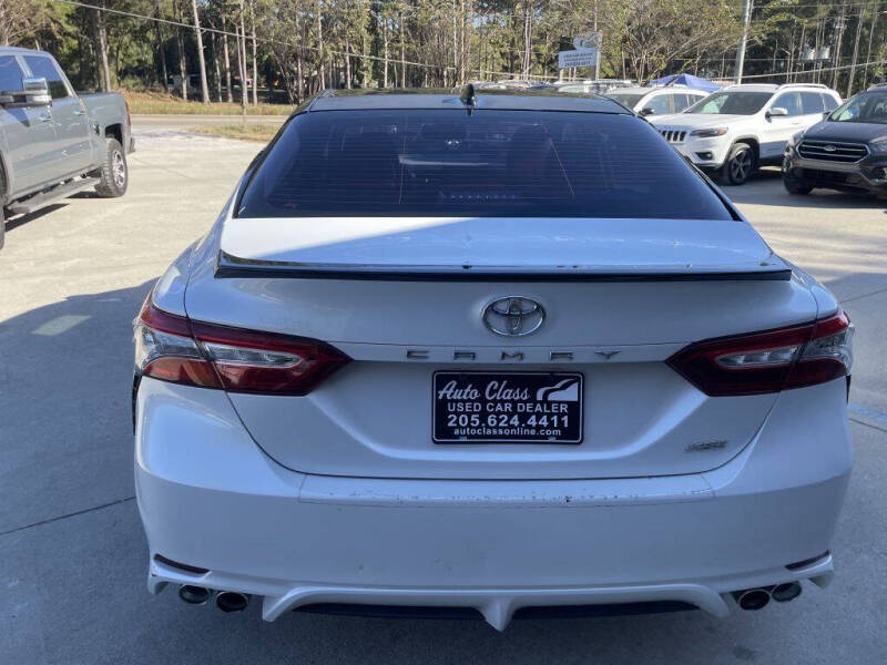 2019 Toyota Camry XSE photo 15