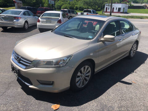2013 Honda Accord for sale at J & J Autoville Inc. in Roanoke VA