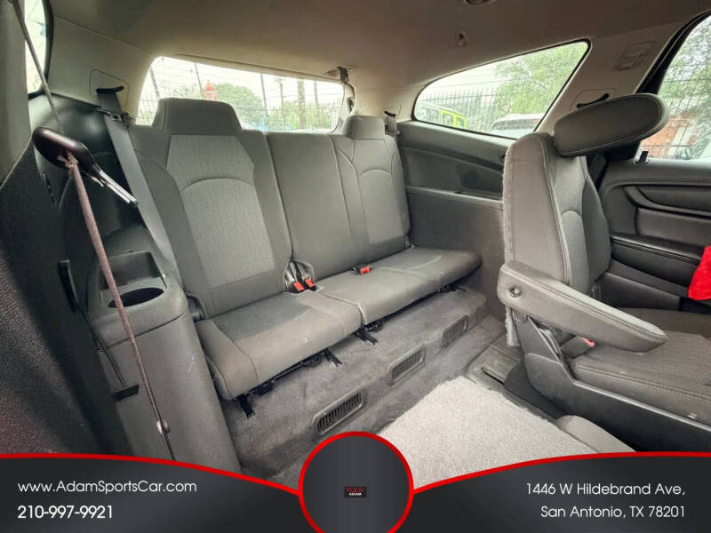 2017 Chevrolet Traverse LT