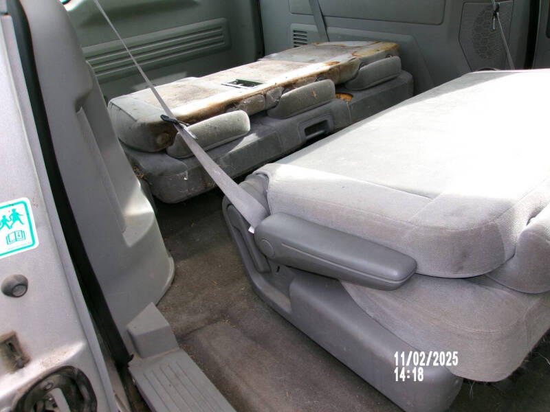 2005 Ford Freestar S