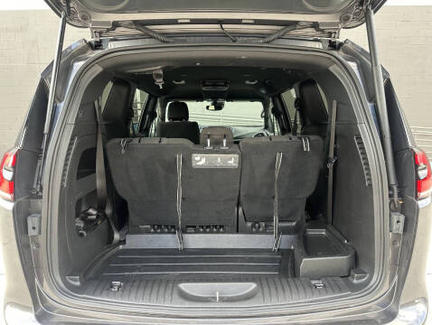 2021 Chrysler Pacifica Touring