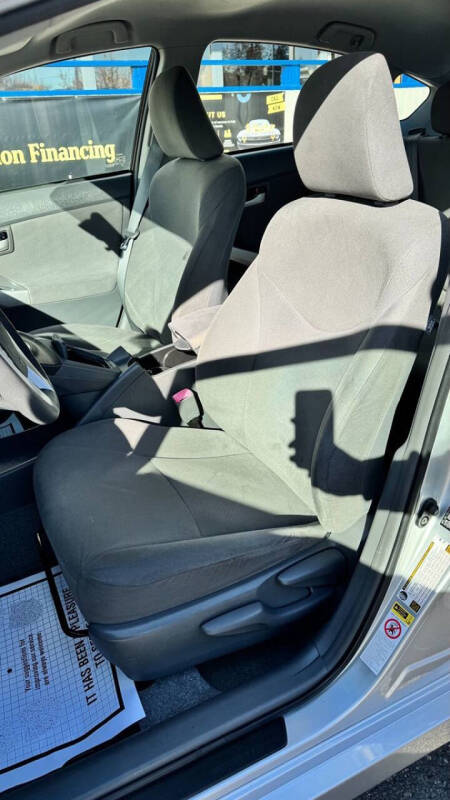 2010 Toyota Prius II