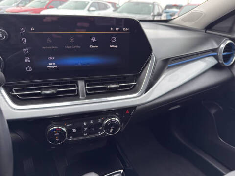 2024 Chevrolet Trax LT