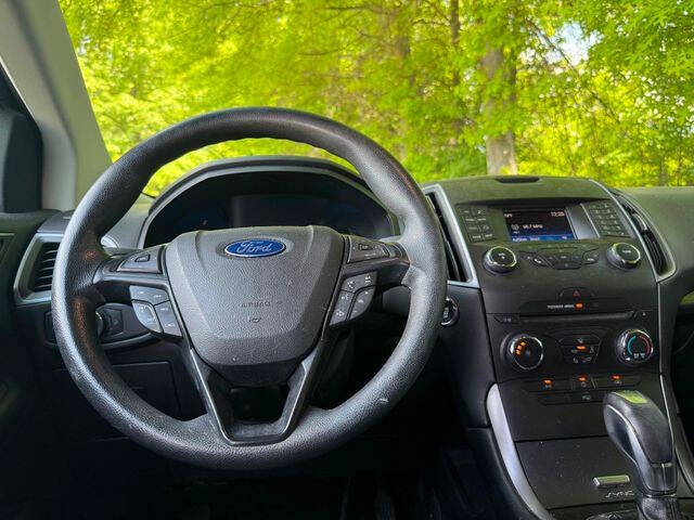 2016 Ford Edge SE