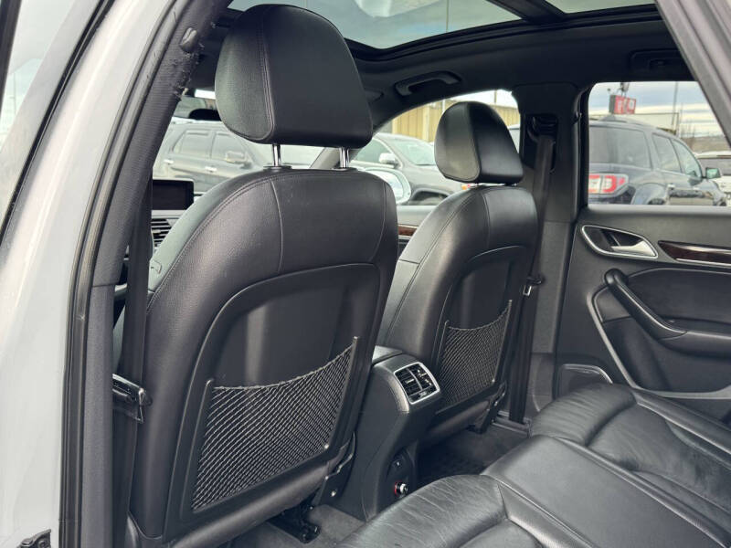 2018 Audi Q3 2.0T quattro Premium Plus