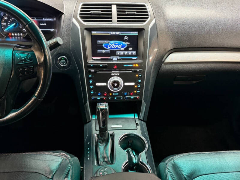2016 Ford Explorer Sport