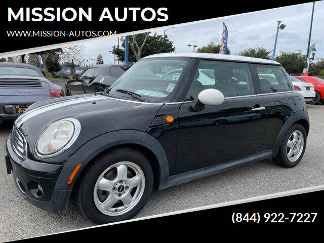 2010 MINI Cooper for sale at MISSION AUTOS in Hayward CA