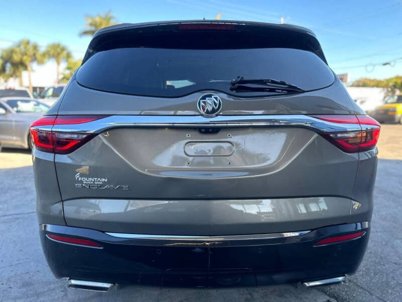 2020 Buick Enclave Essence